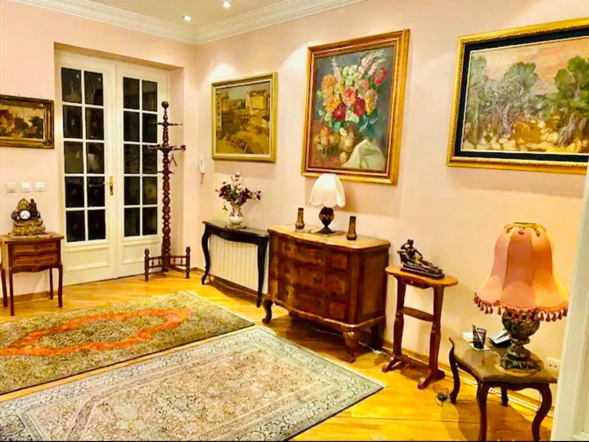 Michael'S Classy Apartment ベオグラード エクステリア 写真